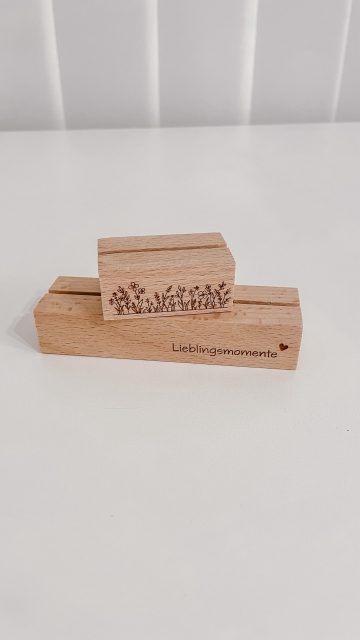 Kleines Hoppala, wenn das Handy nicht liegen bleibt. Der Laser lässt sich zum Glück nicht aus der Ruhe bringen. 😅Ab sofort sind unsere Kartenhalter wieder aufgefüllt und bei uns im Shop erhältlich. 😉

Fotographikerin Andrea Pichler
3353 Seitenstetten, Am Klosterberg 4
Täglich 8-19 Uhr geöffnet 

#kartenhalterausholz #fürdich #kleinigkeitendieglücklichmachen